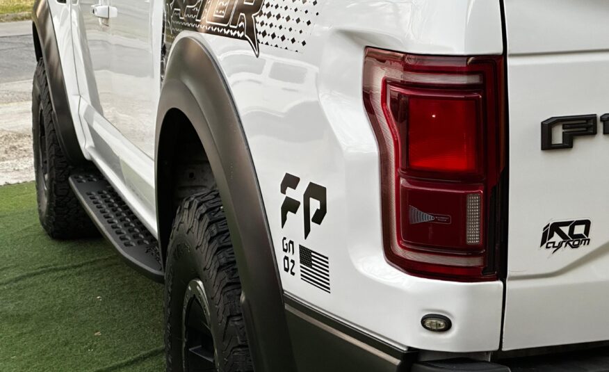 FORD F-150 RAPTOR