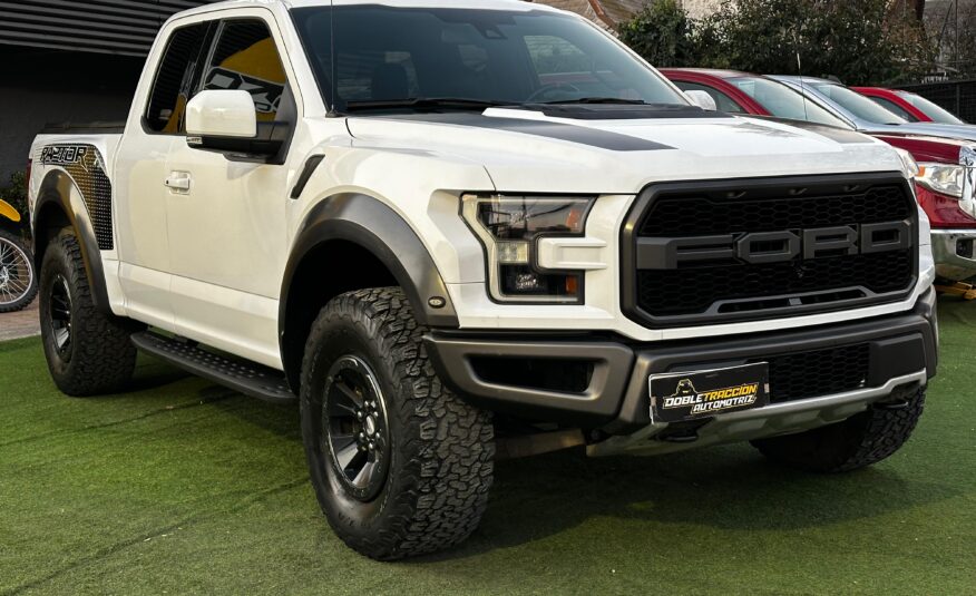 FORD F-150 RAPTOR