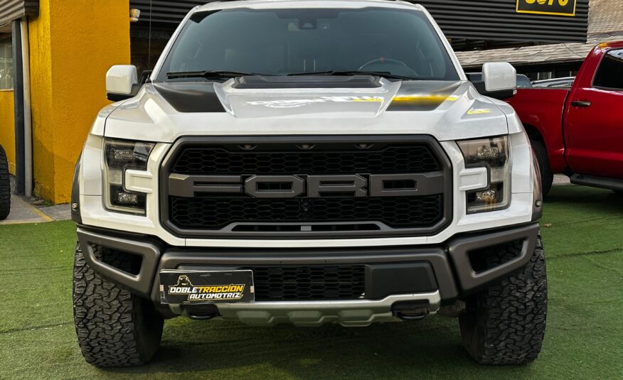 FORD F-150 RAPTOR