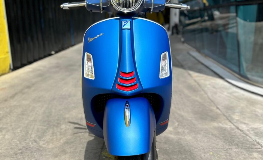 VESPA GTS 300 SUPER