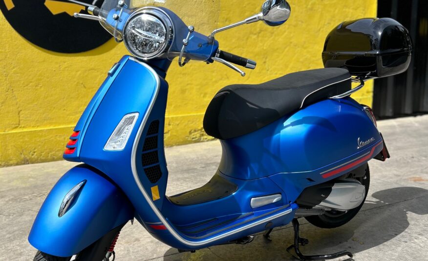 VESPA GTS 300 SUPER