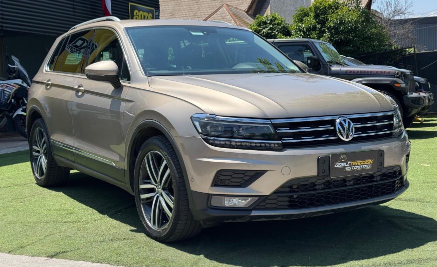 VOLKSWAGEN TIGUAN SPORT