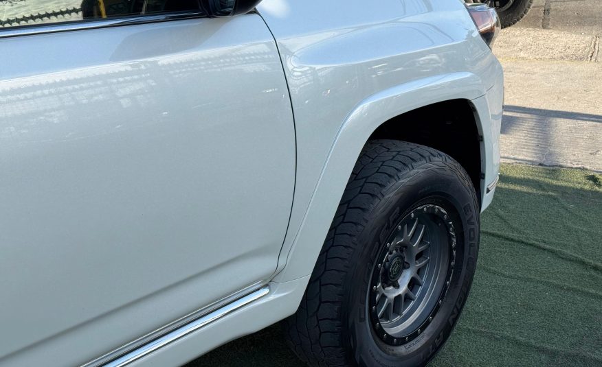 TOYOTA 4RUNNER LIMITED