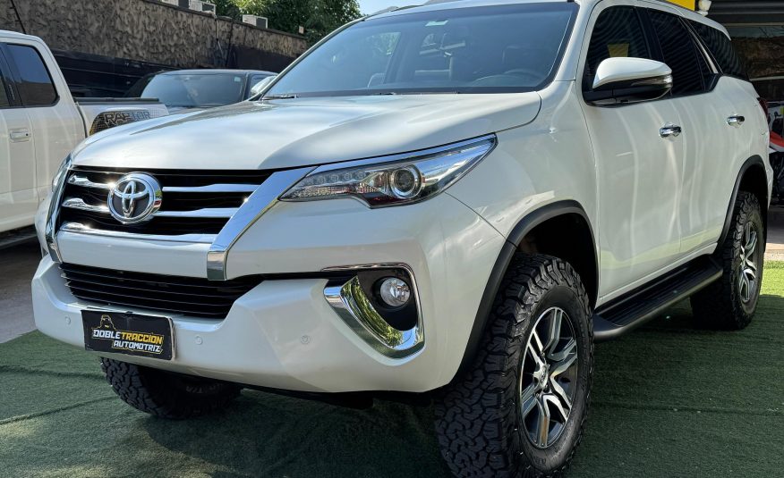 TOYOTA FORTUNER SRV