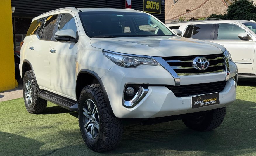 TOYOTA FORTUNER SRV