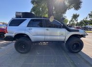 TOYOTA 4 RUNNER